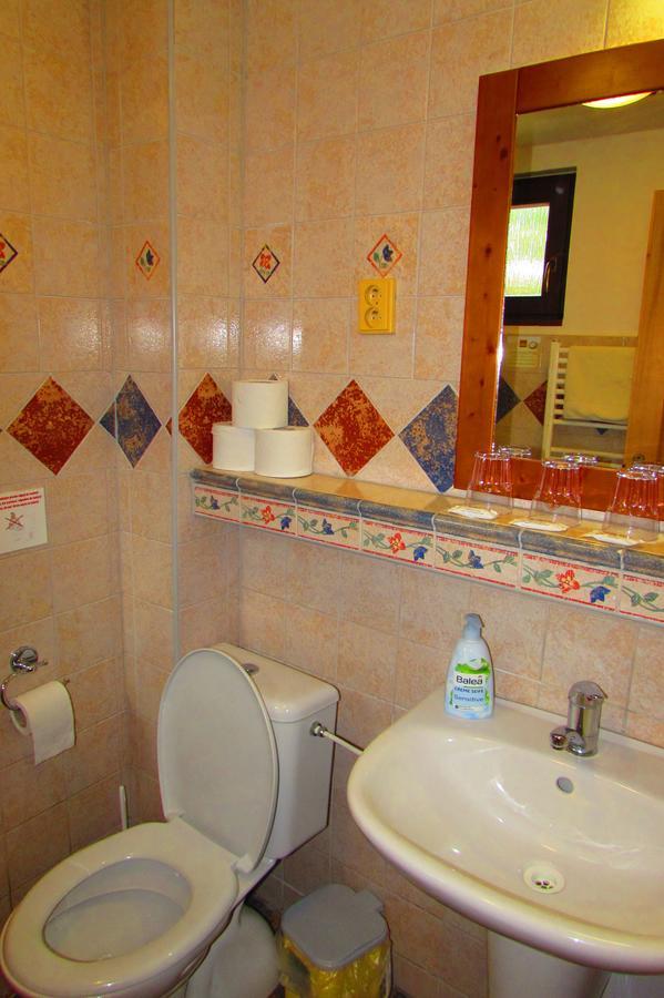 Chata U Vinara Milana, Tatralandia Liptovsky Mikulas Ngoại thất bức ảnh